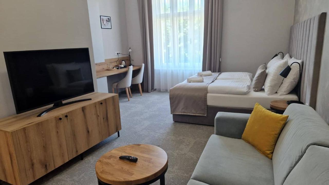 Boutique Hotel Siglisberg Stiavnicke Bane Eksteriør bilde