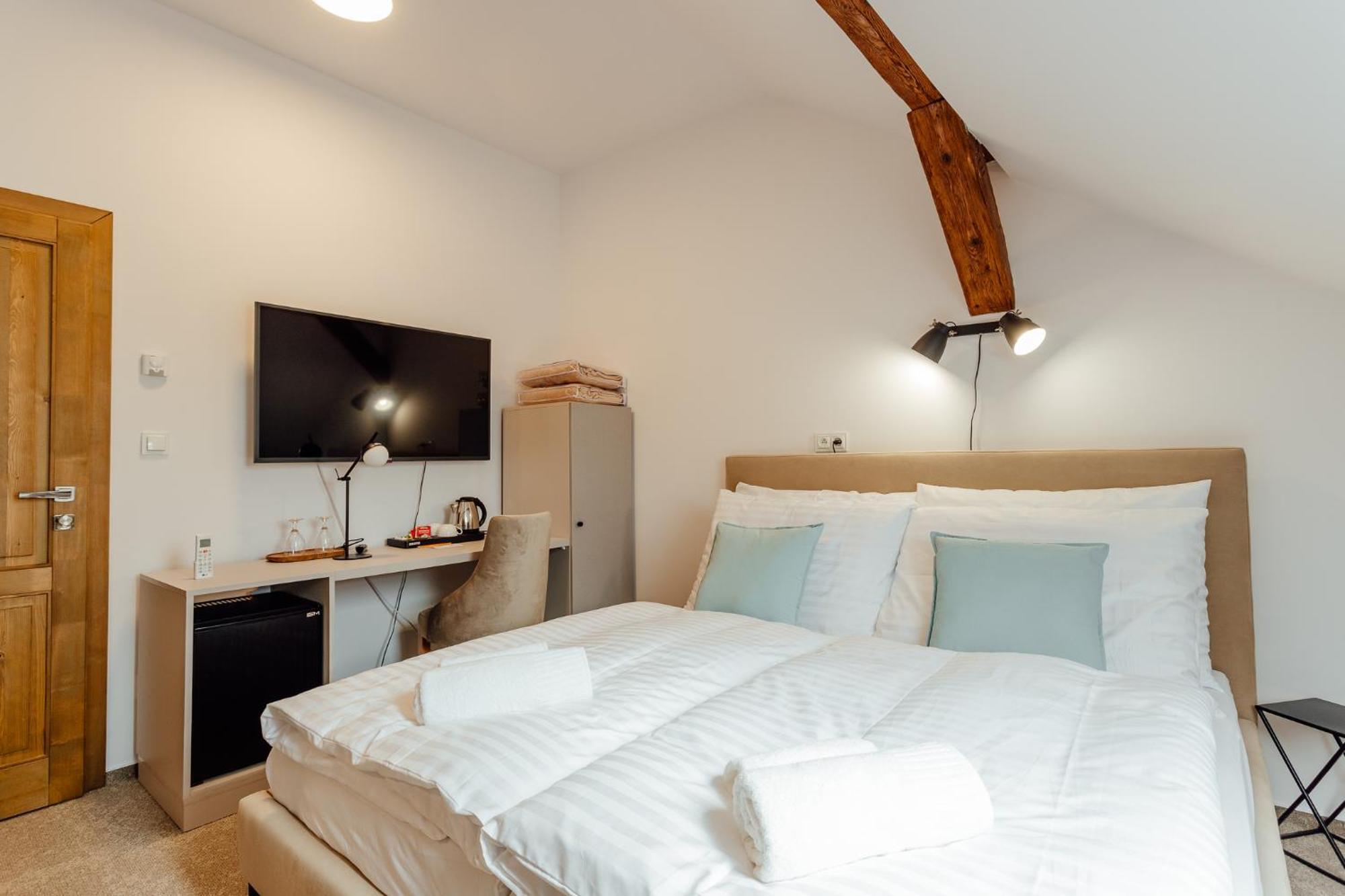 Boutique Hotel Siglisberg Stiavnicke Bane Eksteriør bilde